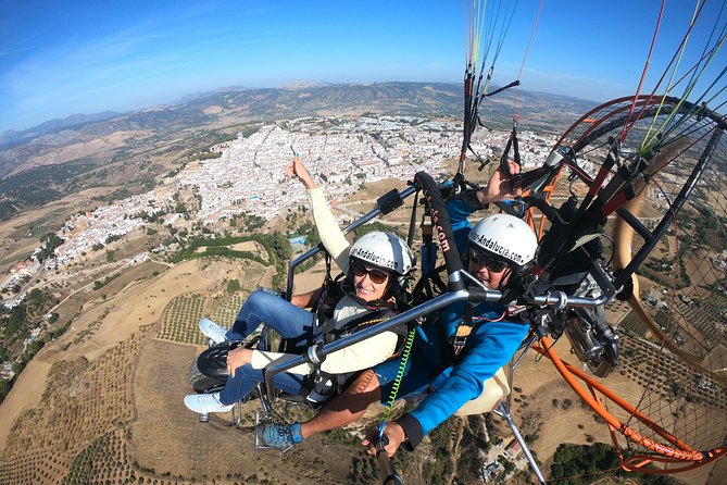 30-minute paramotor flight in Ronda - Price, timing, and what you actually receive