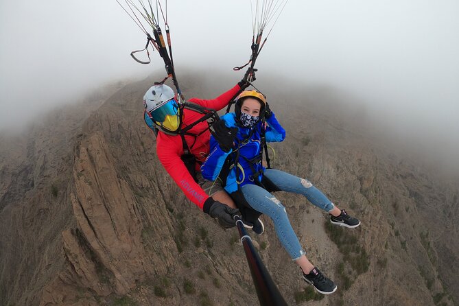 Acrobatic Paragliding Flight with Spanish Champion in Tenerife - Twenty to 25 minutes above Tenerife