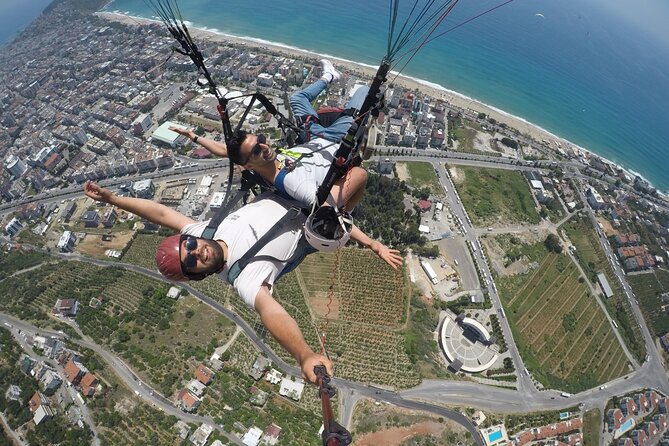 Alanya Tandem Paragliding Experience - How Okitours handles the day