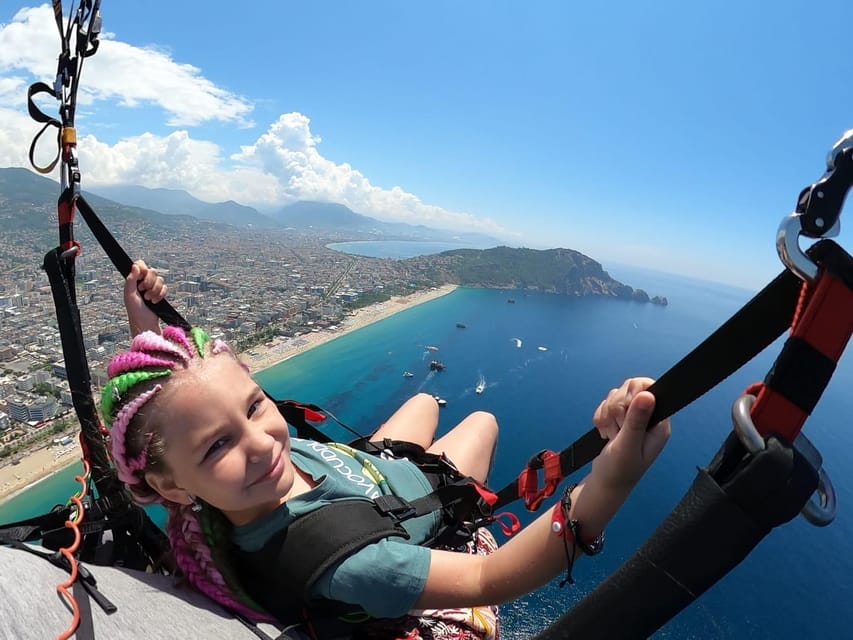 Alanya: Tandem Paragliding Flight to Cleopatra Beach - From the Taurus Mountains to Cleopatra Beach