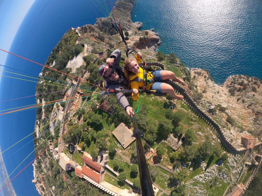Alanya: Tandem Paragliding from 700m with Meeting or Pick Up - Who will enjoy this most