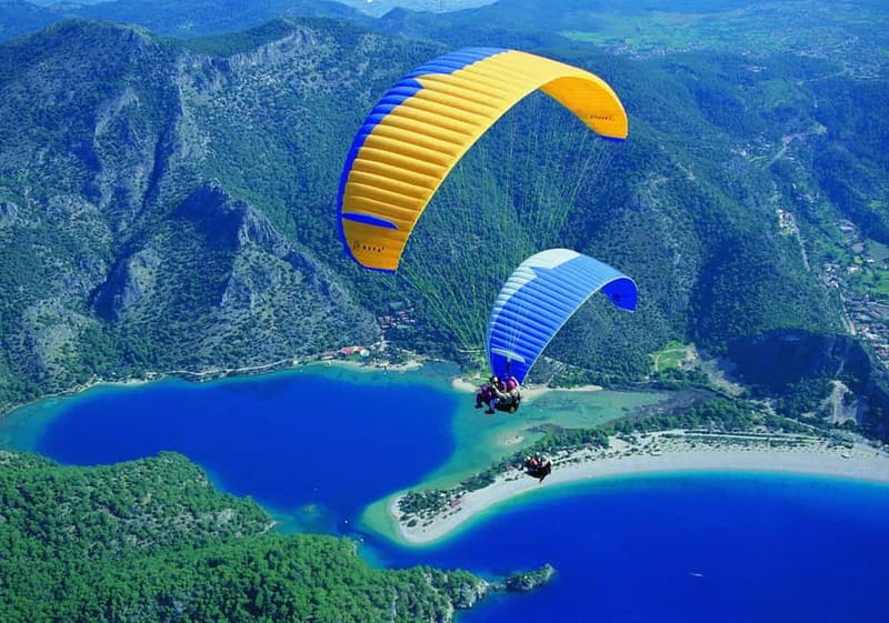 Alanya: Tandem Paragliding SkyDiving With Pick-up & Drop-off - Seeing Alanya from Yassı Tepe