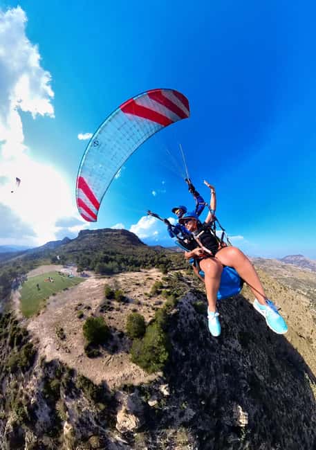 Alicante: Santa Pola, Benidorm Tandem Paragliding Experience - Why the takeoff is confirmed the night before