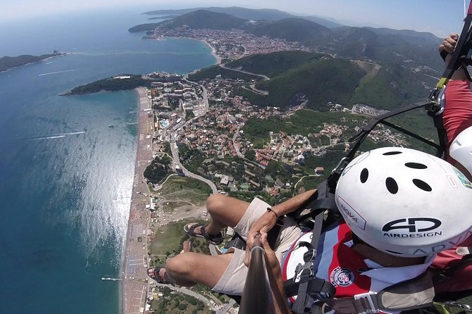 Bečići Standard Paragliding Montenegro /All-inclusive - From Bečići Beach to the launch point