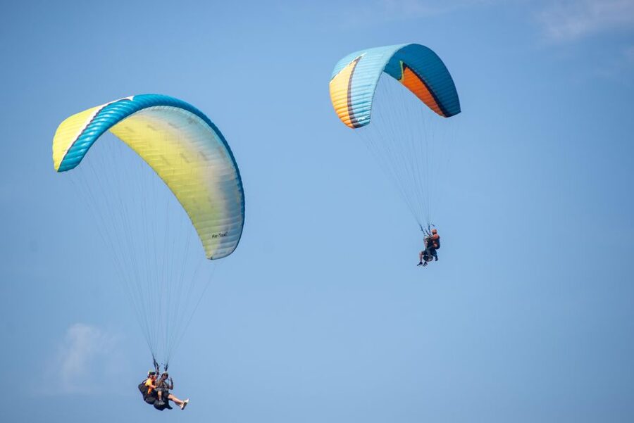 Bilbao: Vuelo en Parapente en la costa de Sopelana y Getxo - Sopelana and Getxo from above