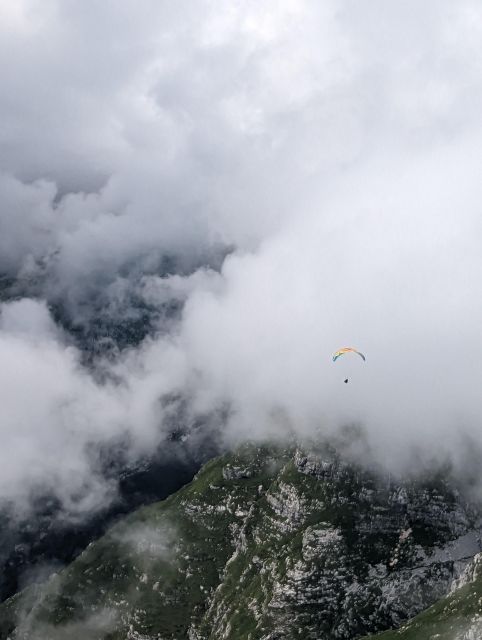 Bovec: Tandem paragliding in Julian Alps - Getting ready for the first few steps