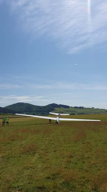 Brasov: Glider Flight Experience at Sanpetru Airfield - Safety preparation and the front seat