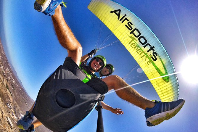 BRONZE tandem paragliding flight in South Tenerife, free pick up - What happens before you leave the ground