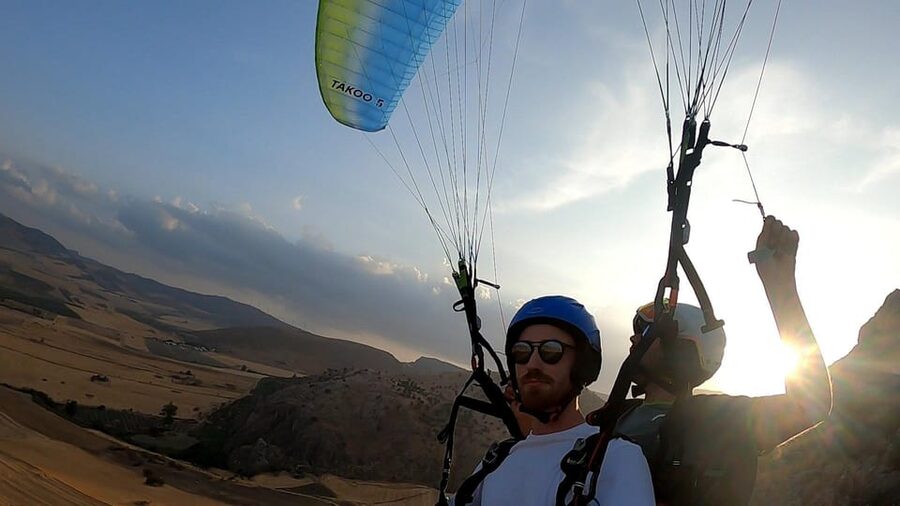 Caminito Del Rey Environment: Tandem paragliding flights - Who will enjoy this flight most