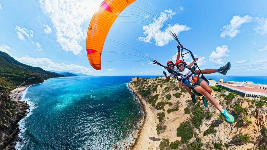 Cefalù: Tandem Paragliding Flight and GoPro13 Video - The takeoff: excitement without a long learning curve