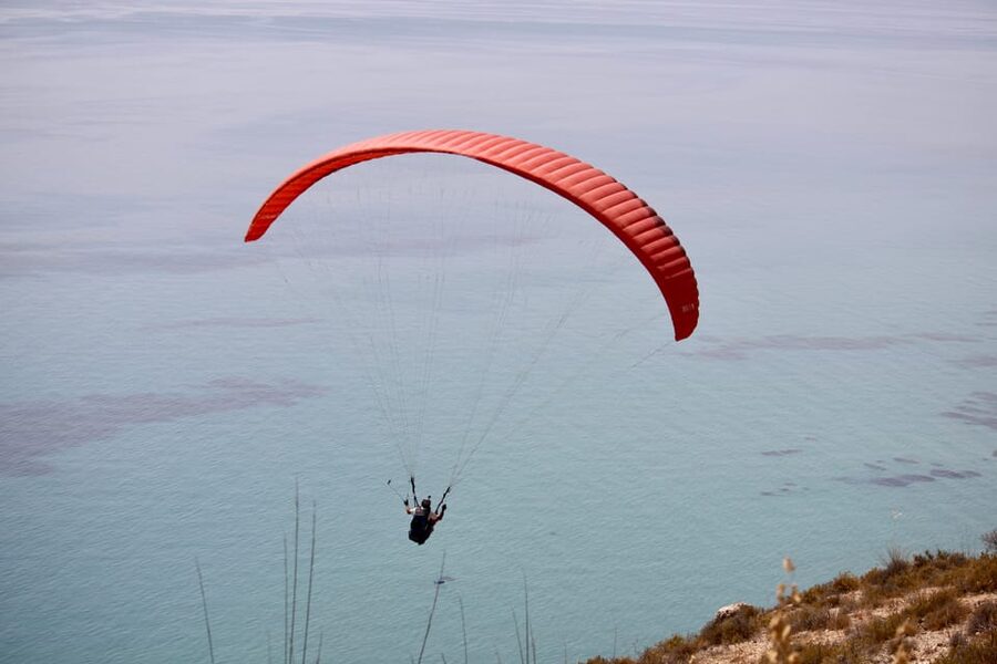 Cefalù: tandem paragliding flight and insta360 video - What makes the private format worthwhile
