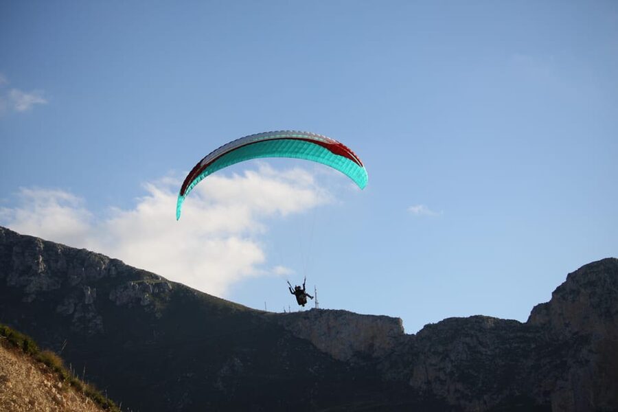 Cefalù: tandem paragliding flight and insta360 video - Is $162 a fair price?