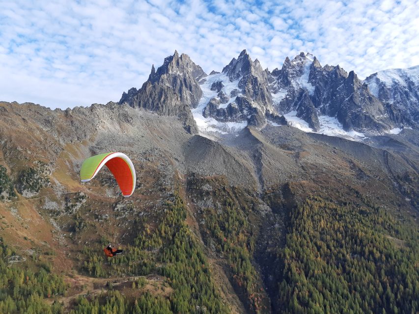 Chamonix: Tandem Paragliding Flight with Mont-Blanc Views - Safety, equipment, and the first-time experience
