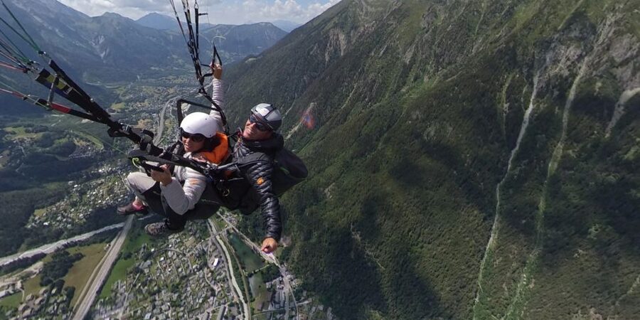 Chamonix: Tandem Paragliding Flight with Mont-Blanc Views - Who will enjoy this Chamonix flight?