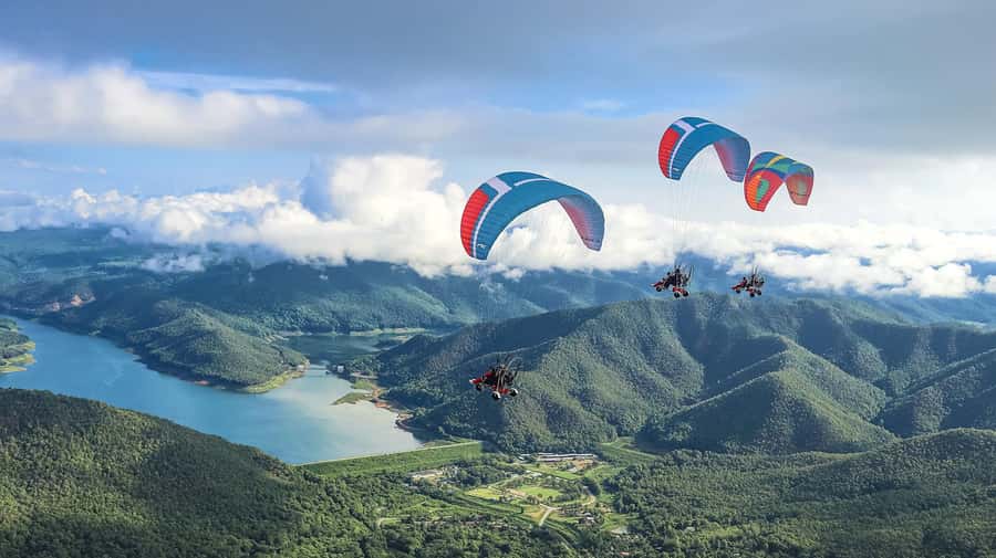Chiang Mai: Paramotor with Licensed Flight Instructors - The 15 to 20 Minute Paramotor Flight