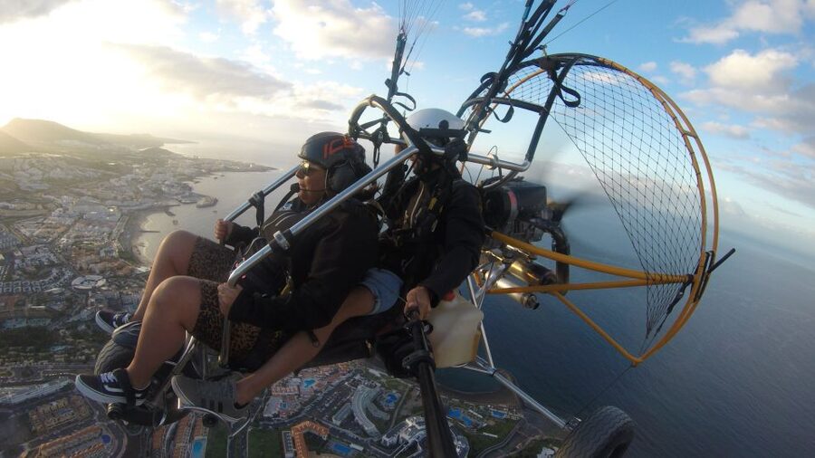 COAST: Fly over the coasts of Tenerife by Paratrike! (20min) - Who should book this flight?