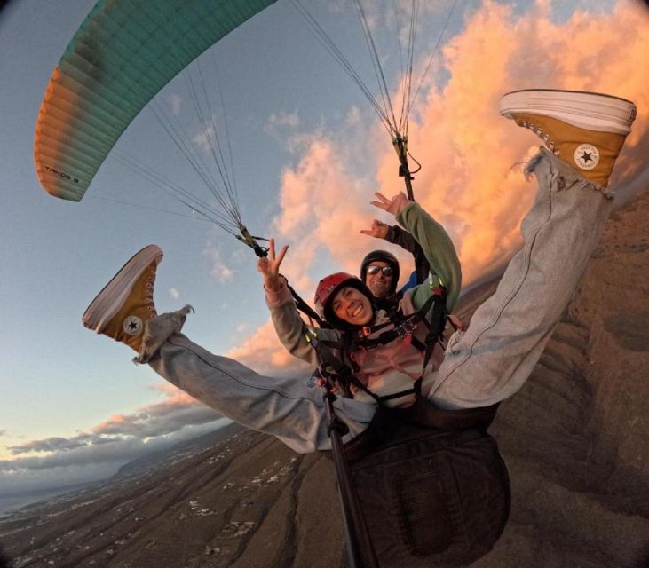 Costa Adeje: Tandem Paragliding Flight with Pickup - Who should book this experience?