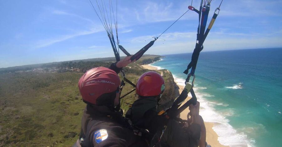 Costa de Caparica: Paragliding Tandem Flight - The 15-minute flight and the views around Lisbon