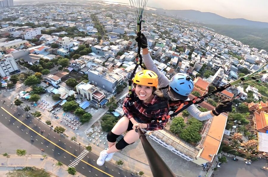 Da Nang Private paragliding experience on Monkey Mountain - Who should consider this flight?