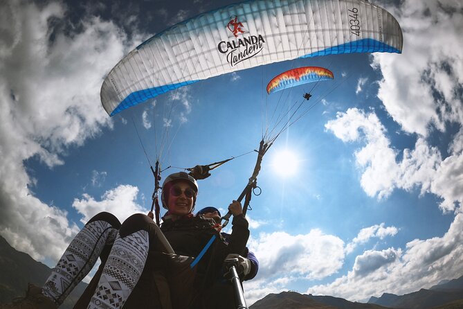 DAVOS: Paragliding For 2 Passengers - Together In The Air! (Video&Photos Incl.) - Two can share the same Alpine sky