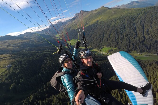DAVOS: Paragliding For 2 Passengers - Together In The Air! (Video&Photos Incl.) - Takeoff, flight, and landing