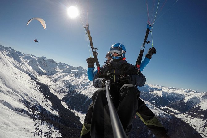 DAVOS: Paragliding For 2 Passengers - Together In The Air! (Video&Photos Incl.) - Meeting at Air-Davos Paragliding in Davos
