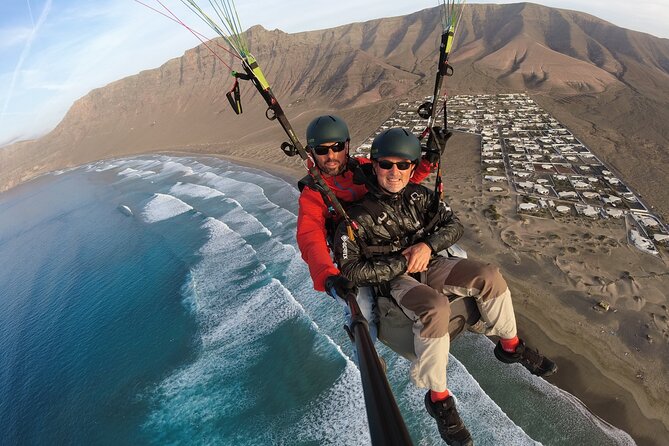 DISCOVERY FLIGHT tandem paragliding Lanzarote with pro pilot - The value of a $162.80 private flight
