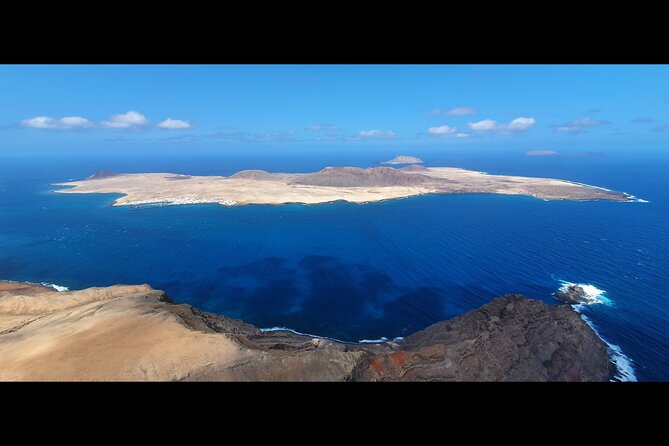 DISCOVERY FLIGHT tandem paragliding Lanzarote with pro pilot - Who will enjoy this most