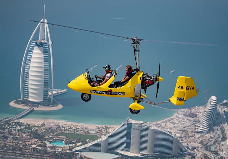 Dubai: Gyrocopter Introductory Flight - Lifting above the Dubai Marina coastline