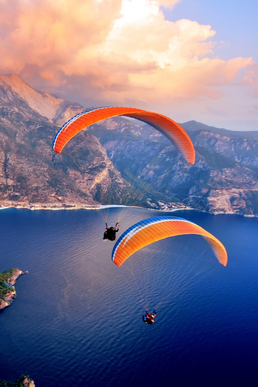 Exciting Paragliding In Fethiye Babadağ - The equipment and guide support matter