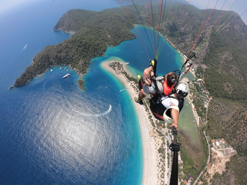 Fethiye: Babadag Tandem Paragliding Flight over Oludeniz - From the office to the Babadağ runway