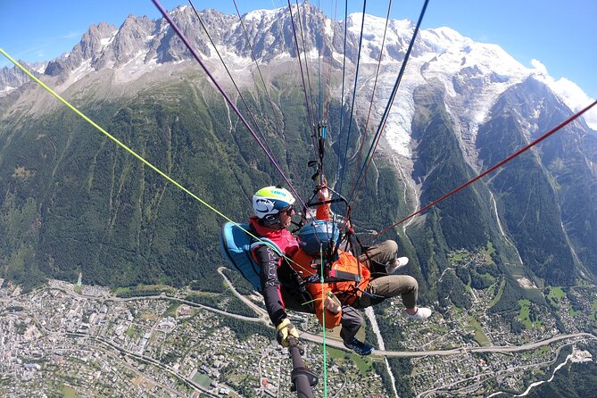 Fly in Paragliding! Paragliding experience over Chamonix! - A private flight, not a crowded group outing