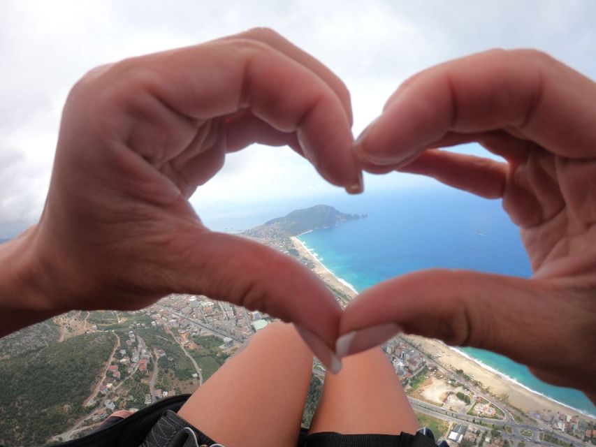From Antalya/Side: Tandem Paragliding in Alanya - The 700-meter launch above Alanya