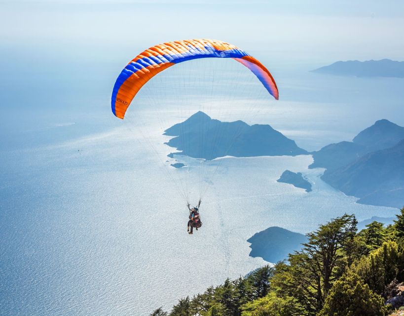 From Dalaman/Sarigerme: Fethiye Tandem Paragliding - Landing at Belcekiz Beach