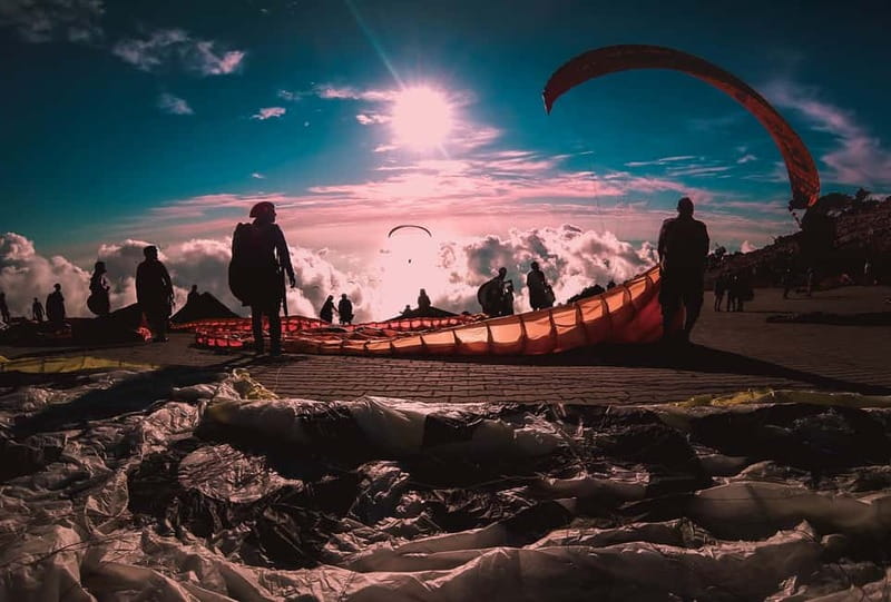 From Fethiye: Tandem Paragliding in Ölüdeniz - What happens at the summit