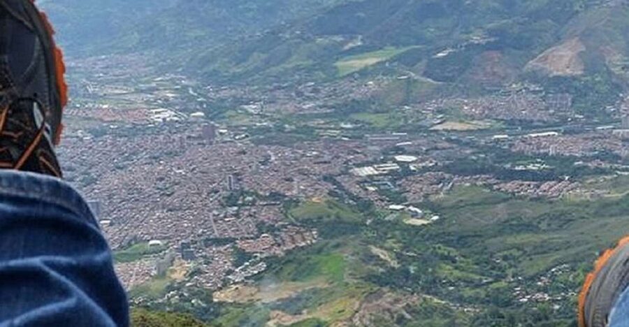 From Medellin: Andes Paragliding Expereince - Why the private format matters