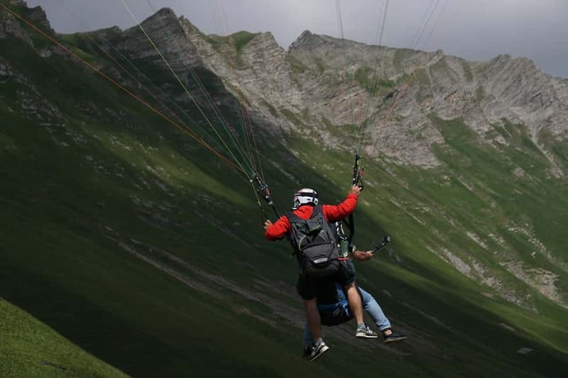 Georgia: Paragliding tandem flight in Gudauri with video - Who will enjoy this Gudauri flight most