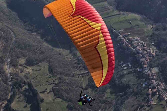 Half day private paragliding experience - ADVENTURE FLIGHT - Adventure and aerobatic maneuvers