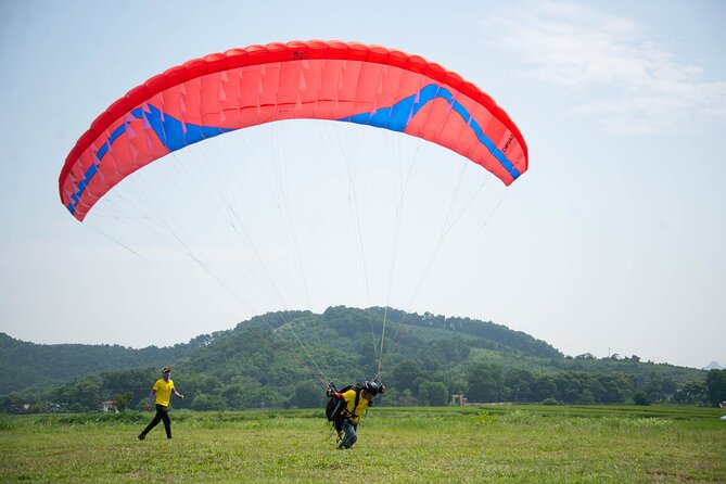 Hanoi Paragliding COMBO: Tandem paraglide + course (full-day) - Ground training at 10:00 a.m.