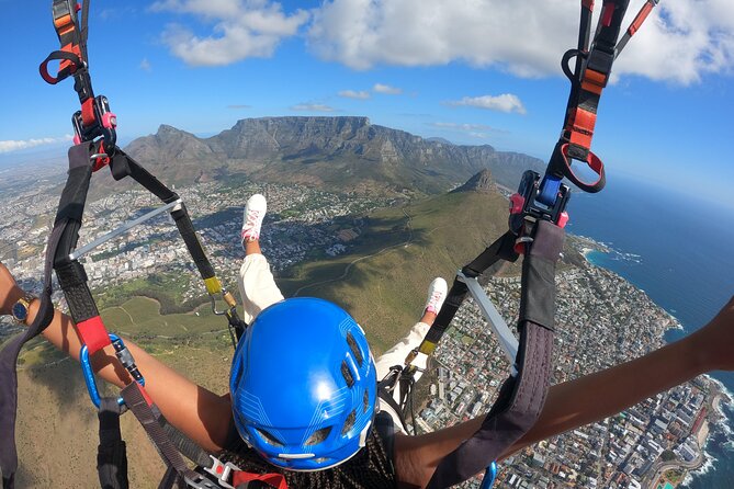 Hi5 Tandem Paragliding Cape Town - The Signal Hill experience, from parking lot to coast