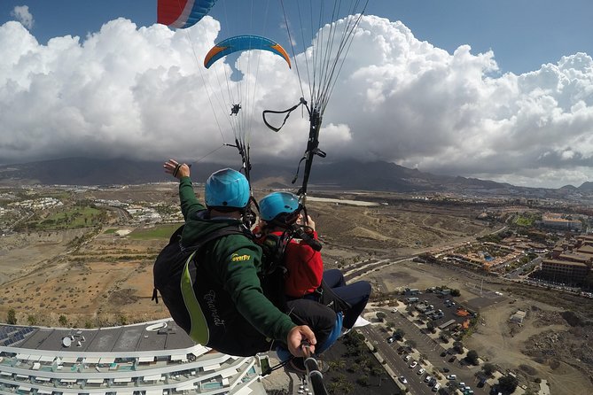 High Performance Paragliding Tandem Flight in Tenerife South - What the Overfly Tenerife flight is really like