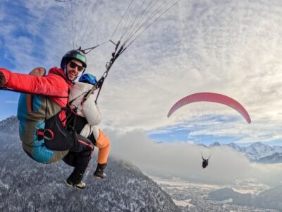 Interlaken: Tandem Paragliding Flight with Pilot