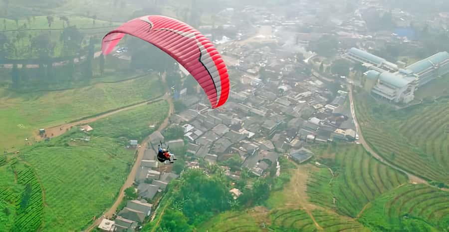 Jakarta: Paragliding on Top Mountain & Tea Plantation - Key points to know before booking