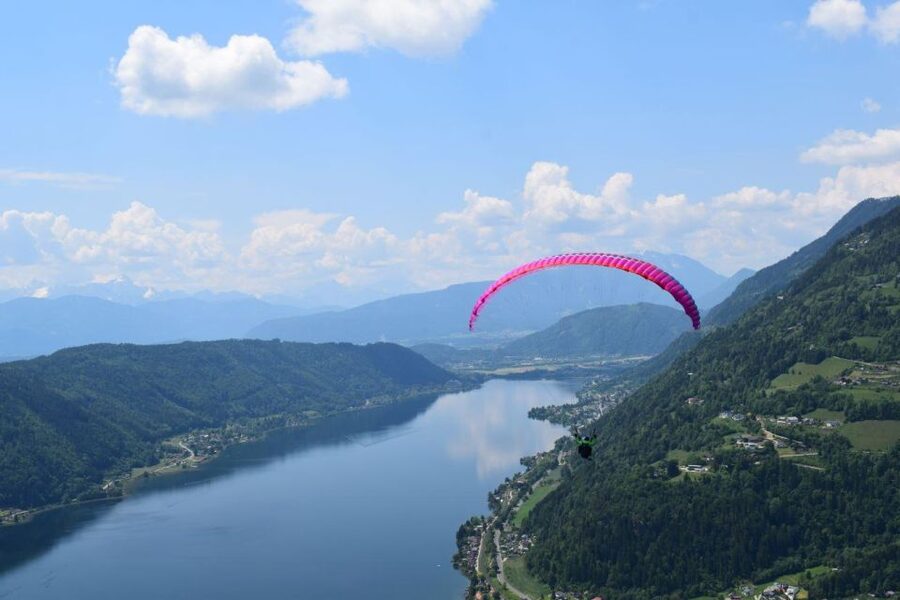 Kärnten/Villach: Tandem Paragliding Flight - Why Gerlitzen is a strong setting for first-time flyers