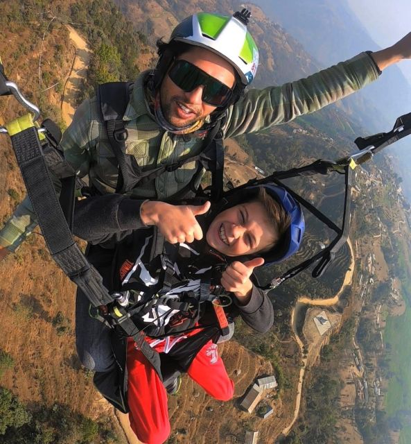 Kathmandu Paragliding : Elevate Your Adventure - Letting the pilot manage the air time