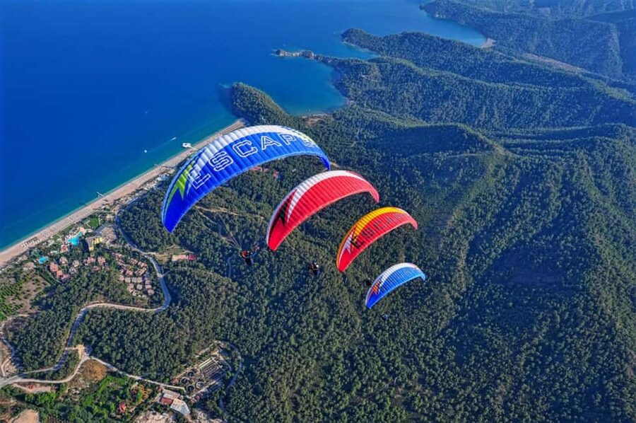 Kemer: Paragliding with Hotel Transfer & Cable Car - Key points before you book
