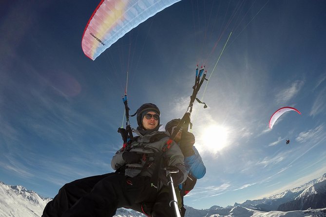 KLOSTERS: Paragliding For 2 - Couples (Video &Photos Incl.) - The mountain view: Davos, Prättigau, and Klosters below