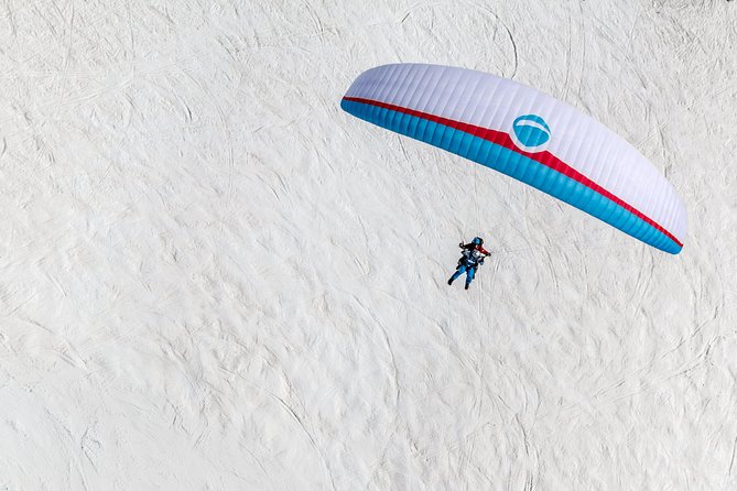 Klosters Tandem Paragliding Flight from Gotschna - Who will enjoy this Klosters flight most?