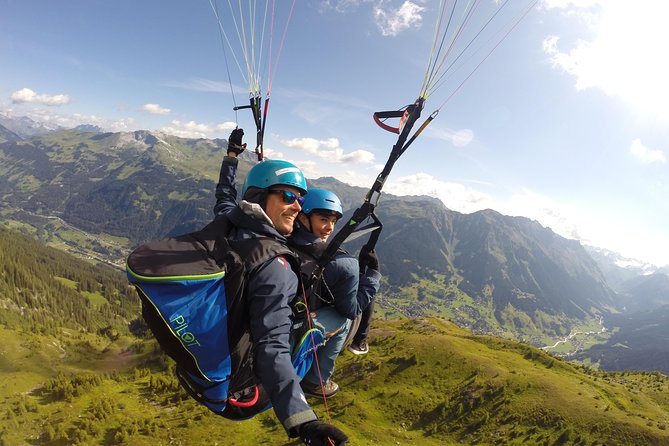 Klosters Tandem Paragliding Flight from Gotschna - Clothing, fitness, and useful preparation