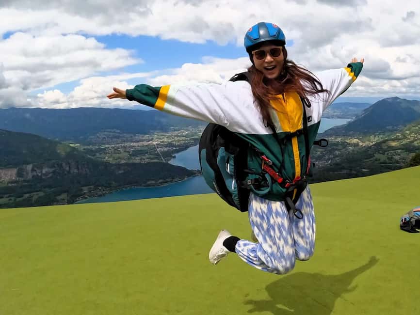 Lake Annecy: Winter Paragliding flight - Why Winter Makes This Flight Different